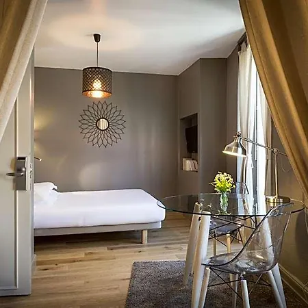 Hotel De Russie Le Mont-Dore